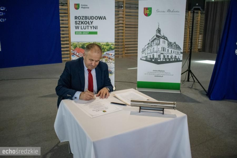 Wmurowanie kamienia węgielnego
