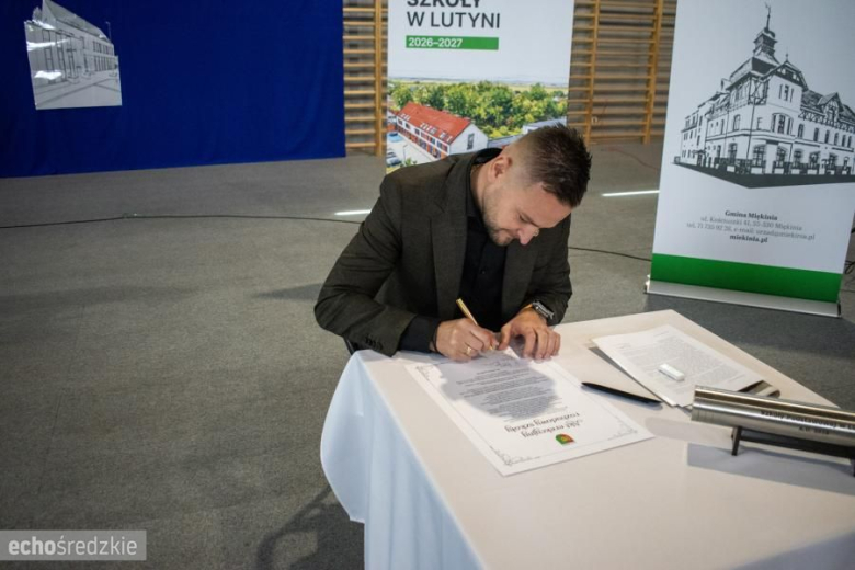 Wmurowanie kamienia węgielnego