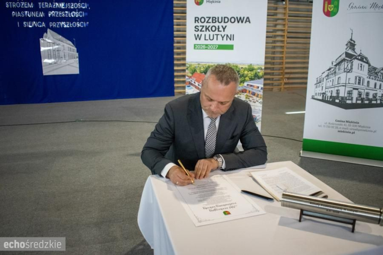 Wmurowanie kamienia węgielnego