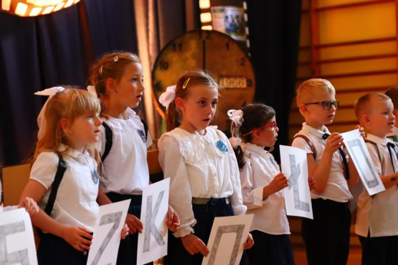 60-lecie Szkoły Podstawowej w Ujeździe Górnym