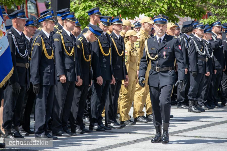 Powiatowy Dzień Strażaka na średzkim rynku