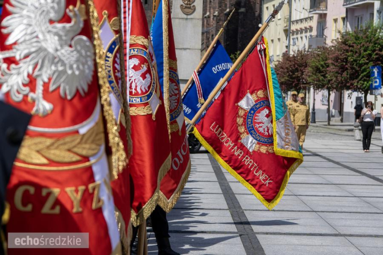 Powiatowy Dzień Strażaka na średzkim rynku
