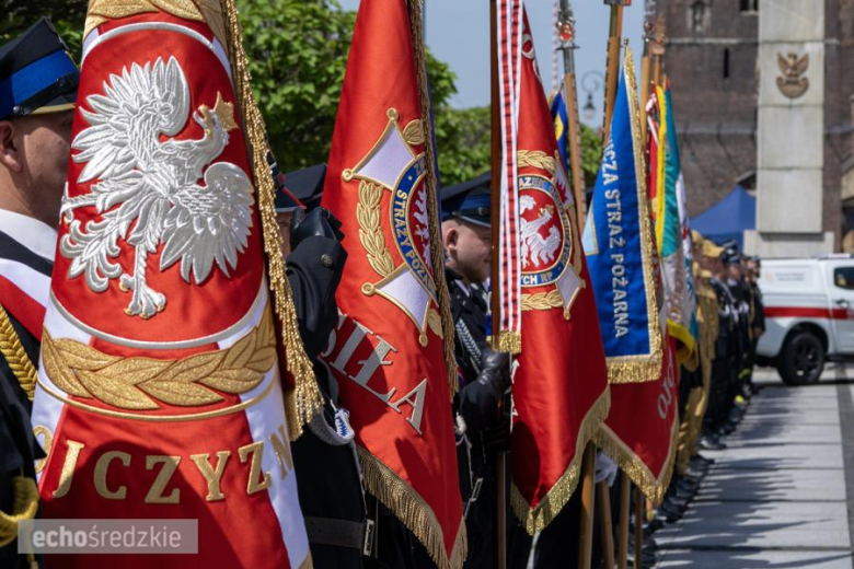 Powiatowy Dzień Strażaka na średzkim rynku