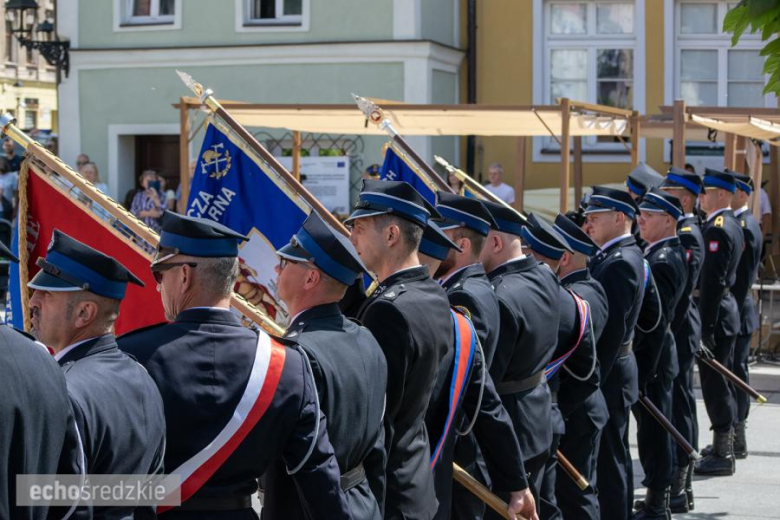 Powiatowy Dzień Strażaka na średzkim rynku