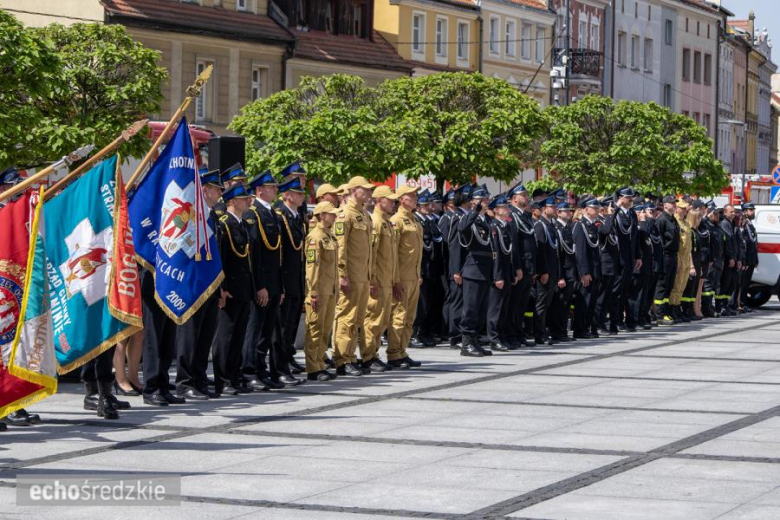 Powiatowy Dzień Strażaka na średzkim rynku