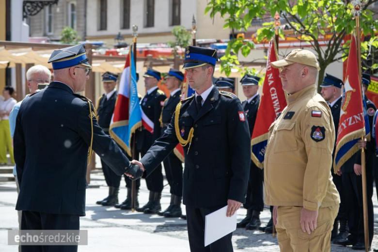 Powiatowy Dzień Strażaka na średzkim rynku