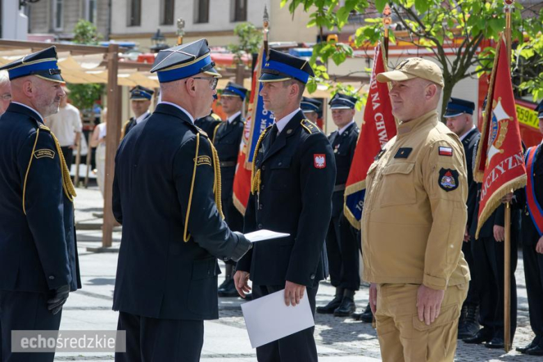 Powiatowy Dzień Strażaka na średzkim rynku