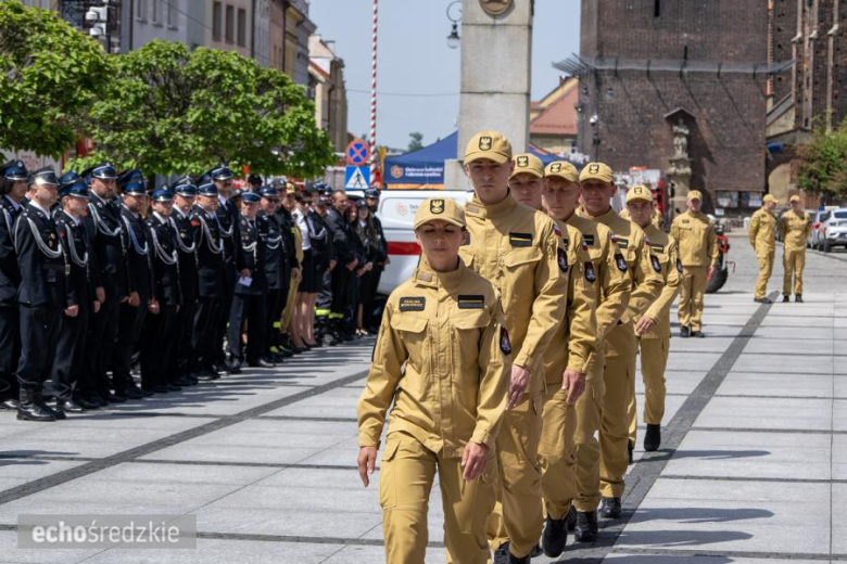 Powiatowy Dzień Strażaka na średzkim rynku