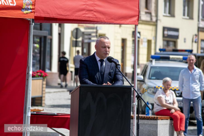 Powiatowy Dzień Strażaka na średzkim rynku