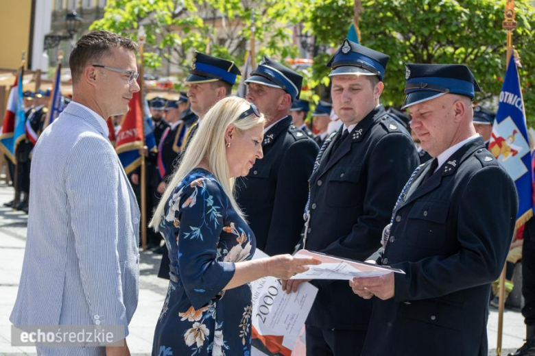 Powiatowy Dzień Strażaka na średzkim rynku