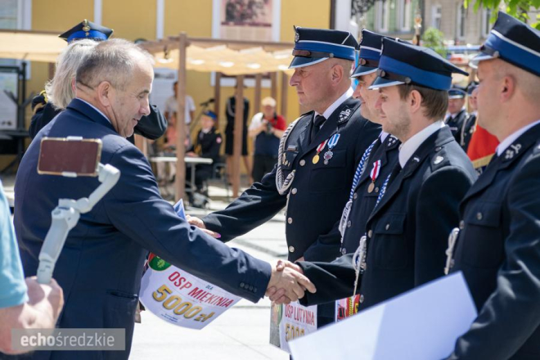 Powiatowy Dzień Strażaka na średzkim rynku
