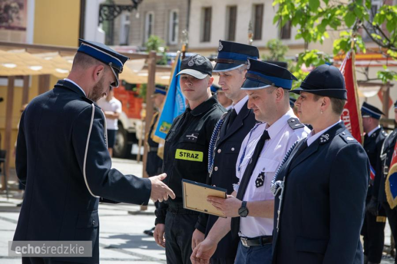 Powiatowy Dzień Strażaka na średzkim rynku