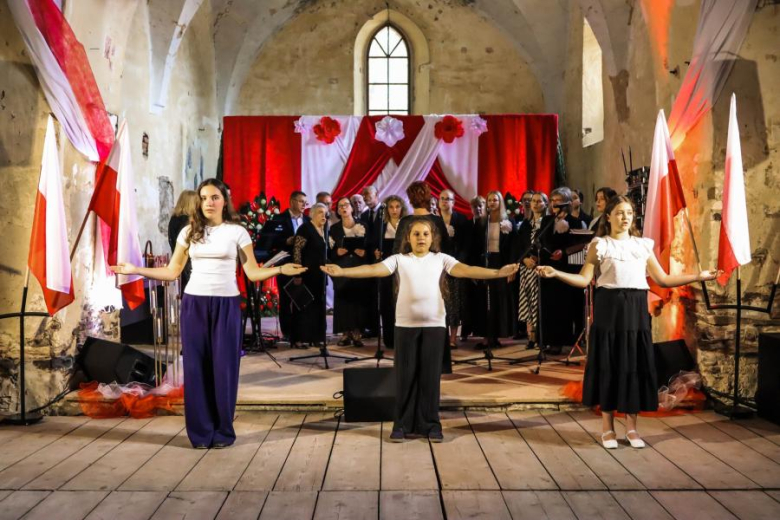 XVII Festiwal Piosenki Patriotyczno-Religijnej