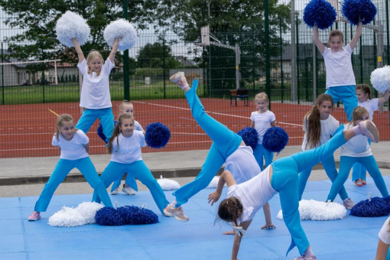 Otwarcie kompleksu sportowego w Ciechowie