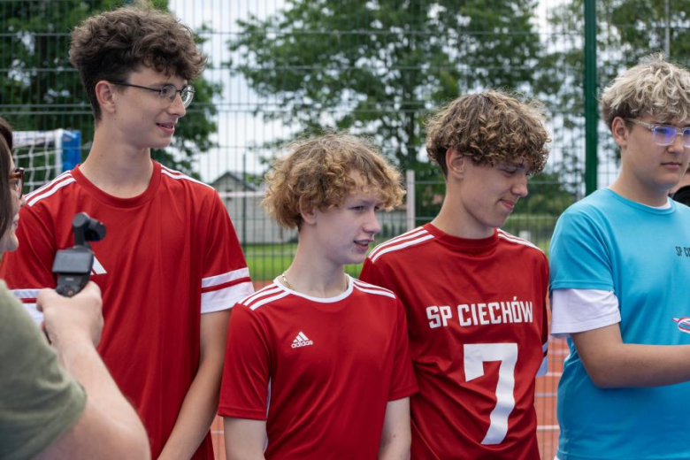 Otwarcie kompleksu sportowego w Ciechowie