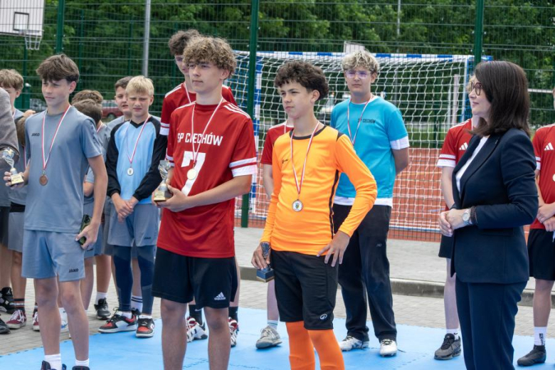Otwarcie kompleksu sportowego w Ciechowie