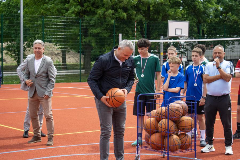 Otwarcie kompleksu sportowego w Ciechowie