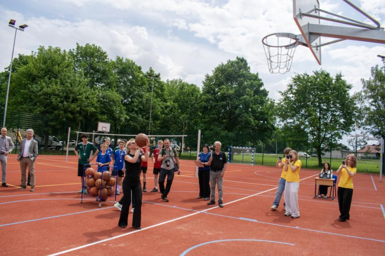 Otwarcie kompleksu sportowego w Ciechowie