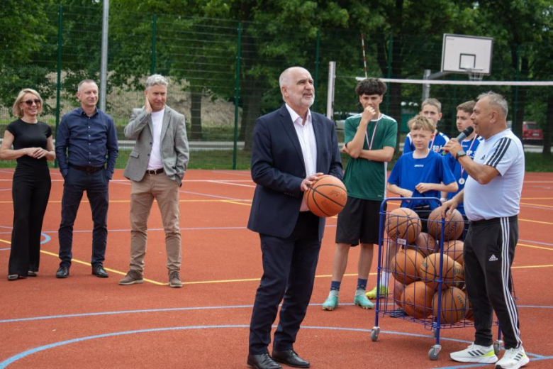 Otwarcie kompleksu sportowego w Ciechowie