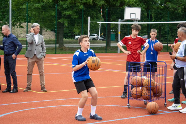 Otwarcie kompleksu sportowego w Ciechowie