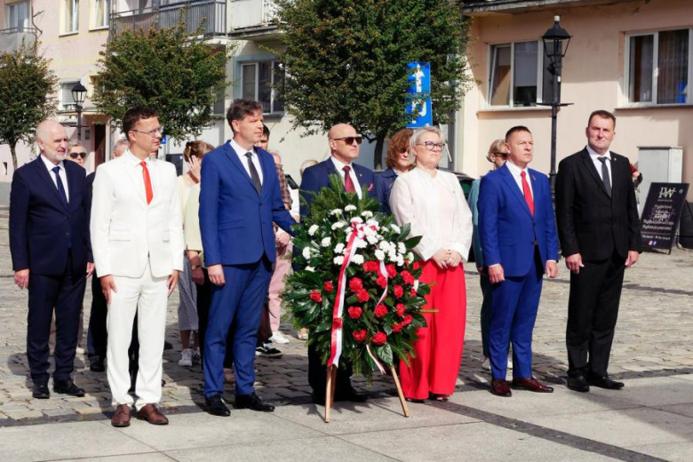 	Upamiętnili dziś 87. rocznicę wybuchu II wojny światowej