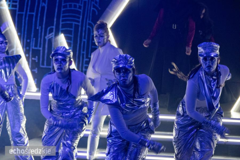 Premiera musicalu „Futuria” 