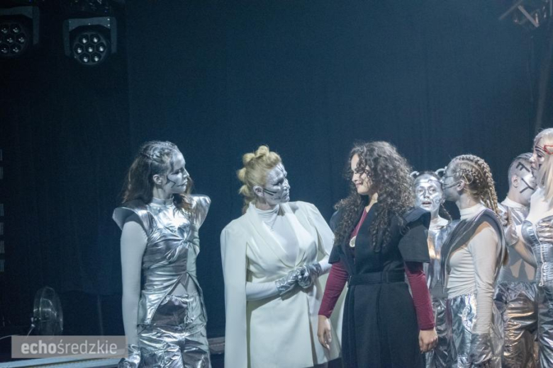 Premiera musicalu „Futuria” 
