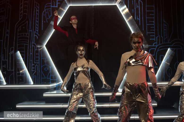 Premiera musicalu „Futuria” 