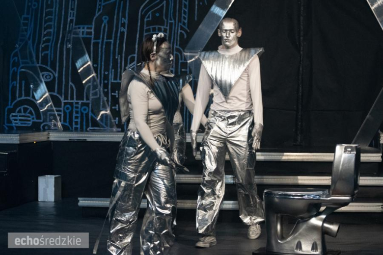 Premiera musicalu „Futuria” 