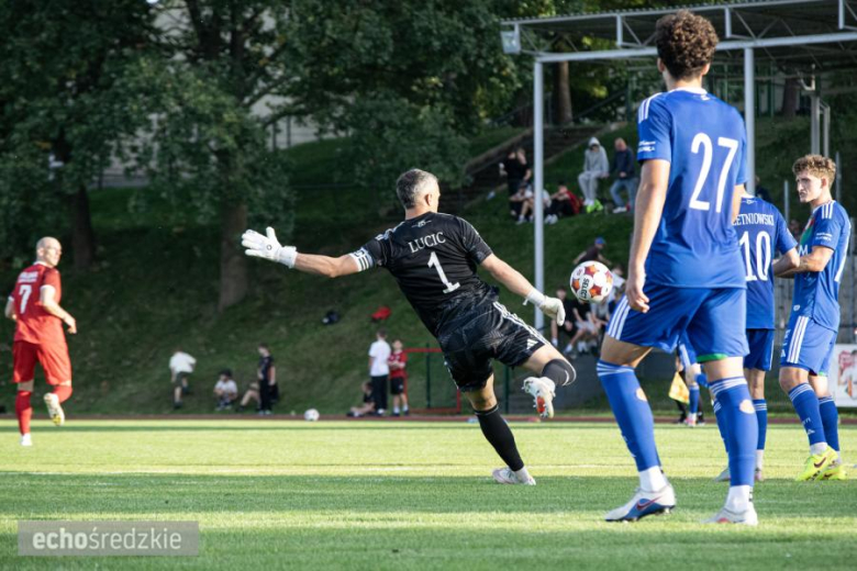 Na 80-lecie Polonia Środa Śląska zagrała przeciwko Miedzi Legnica