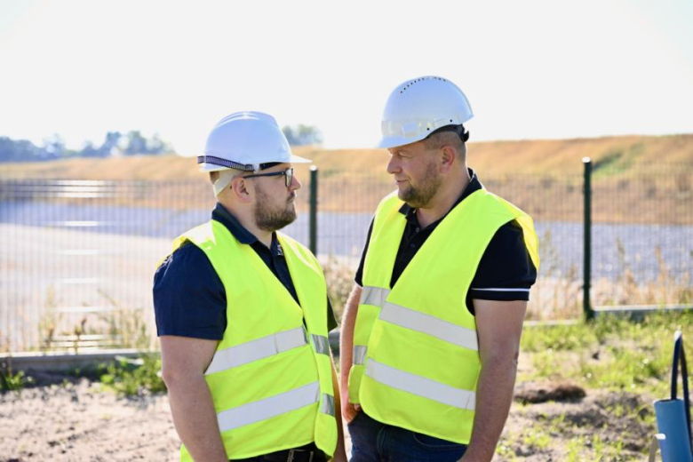 Radni i władze gminy na wizji lokalnej. Sprawdzili postęp kluczowych inwestycji