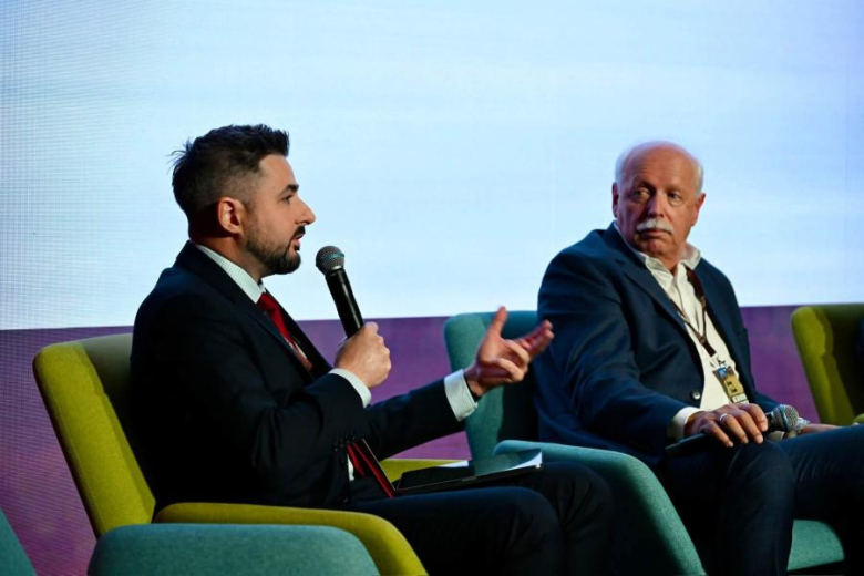 Burmistrz Miękini był jednym z prelegentów panelu dyskusyjnego