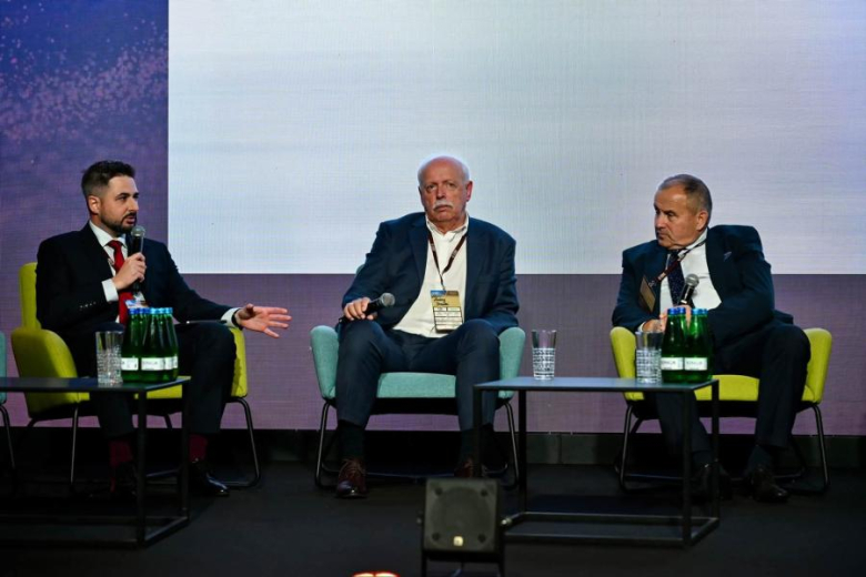 Burmistrz Miękini był jednym z prelegentów panelu dyskusyjnego