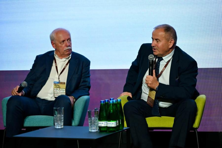 Burmistrz Miękini był jednym z prelegentów panelu dyskusyjnego