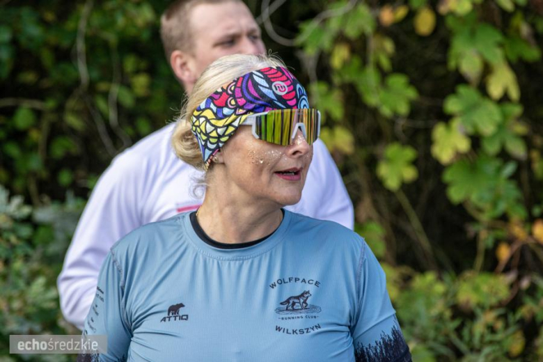 Biegowe emocje w jesiennej scenerii Wilkszyna. Za nami XI Półmaraton Piastowski