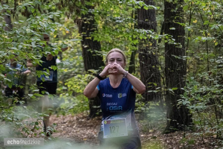 Biegowe emocje w jesiennej scenerii Wilkszyna. Za nami XI Półmaraton Piastowski