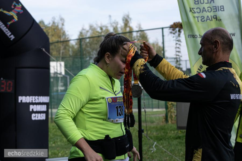 Biegowe emocje w jesiennej scenerii Wilkszyna. Za nami XI Półmaraton Piastowski