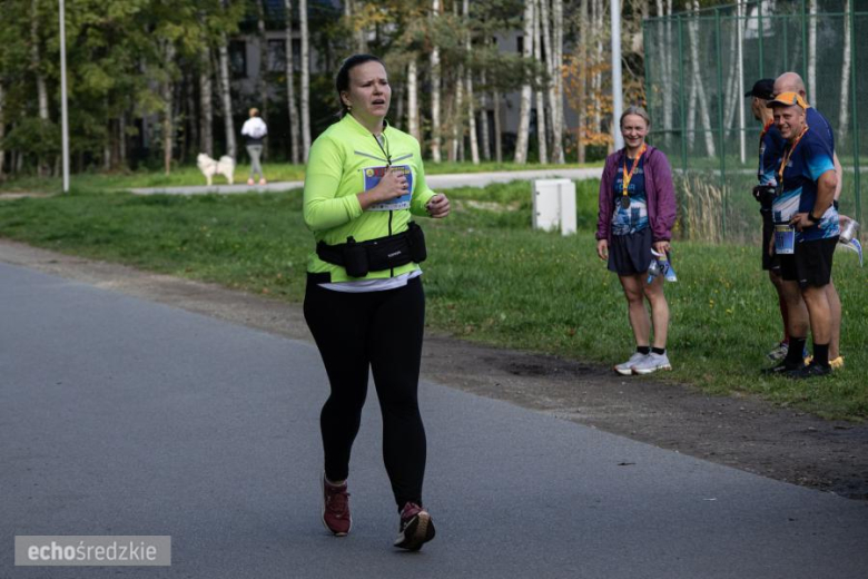 Biegowe emocje w jesiennej scenerii Wilkszyna. Za nami XI Półmaraton Piastowski