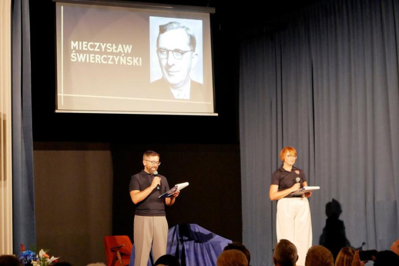 	Osiem dekad działalności to piękna historia