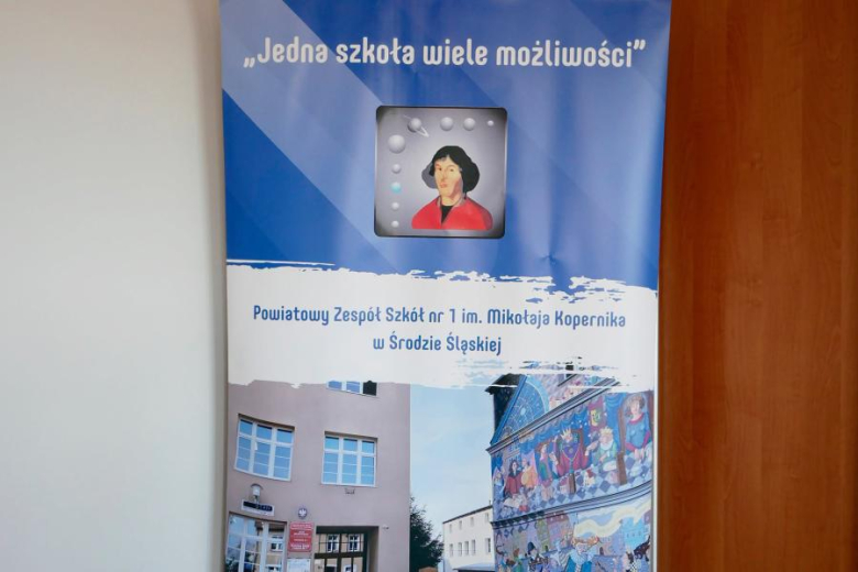 	Osiem dekad działalności to piękna historia