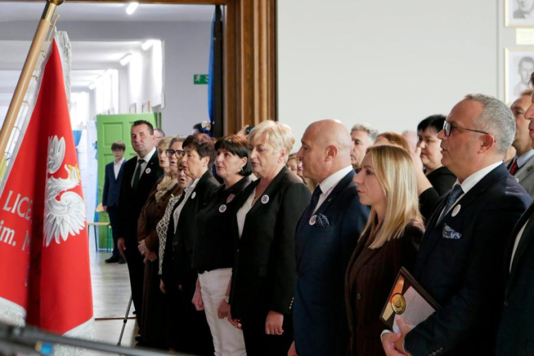 	Osiem dekad działalności to piękna historia