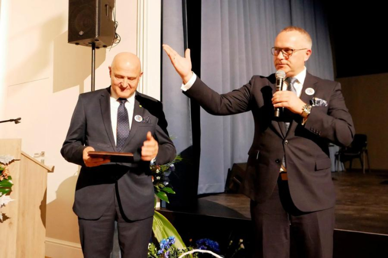 	Osiem dekad działalności to piękna historia