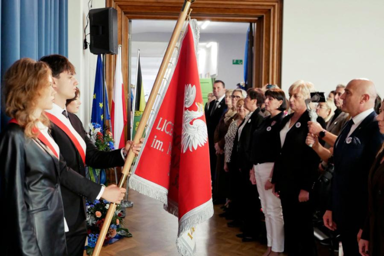 	Osiem dekad działalności to piękna historia