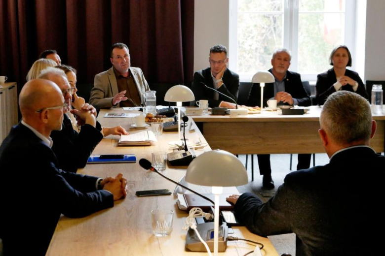 Władze Powiatu Średzkiego spotkały się z przedstawicielami gmin
