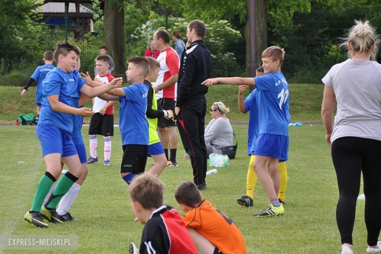 Turniej piłkarski w Kostomłotach