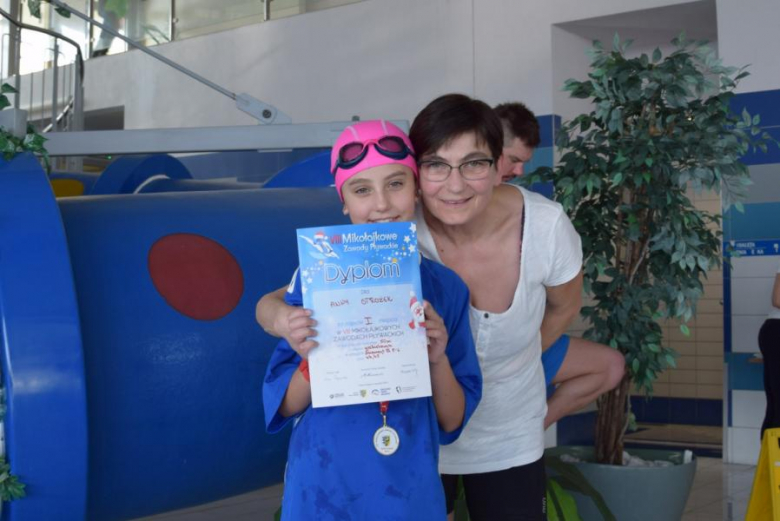 Już po raz ósmy w Średzkim Parku Wodnym zorganizowano Mikołajkowe Zawody Pływackie dla uczniów szkół