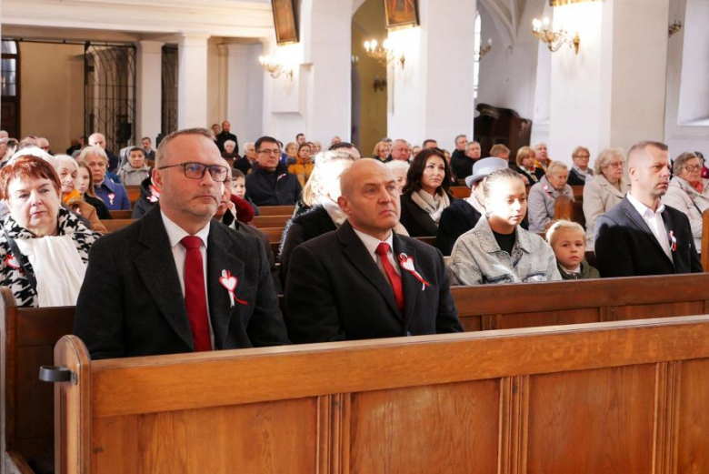 Uroczysty i radosny 11 listopada