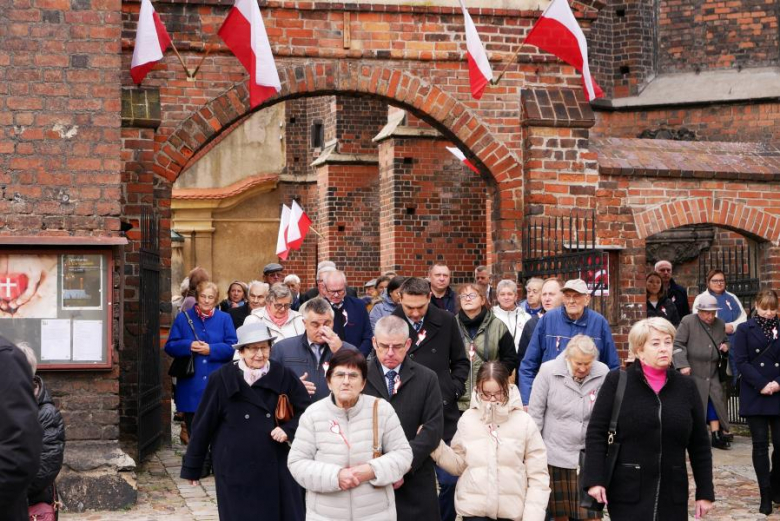 Uroczysty i radosny 11 listopada