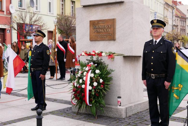 Uroczysty i radosny 11 listopada