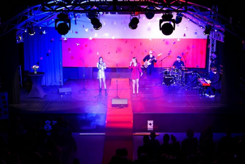 Uroczysty i radosny 11 listopada